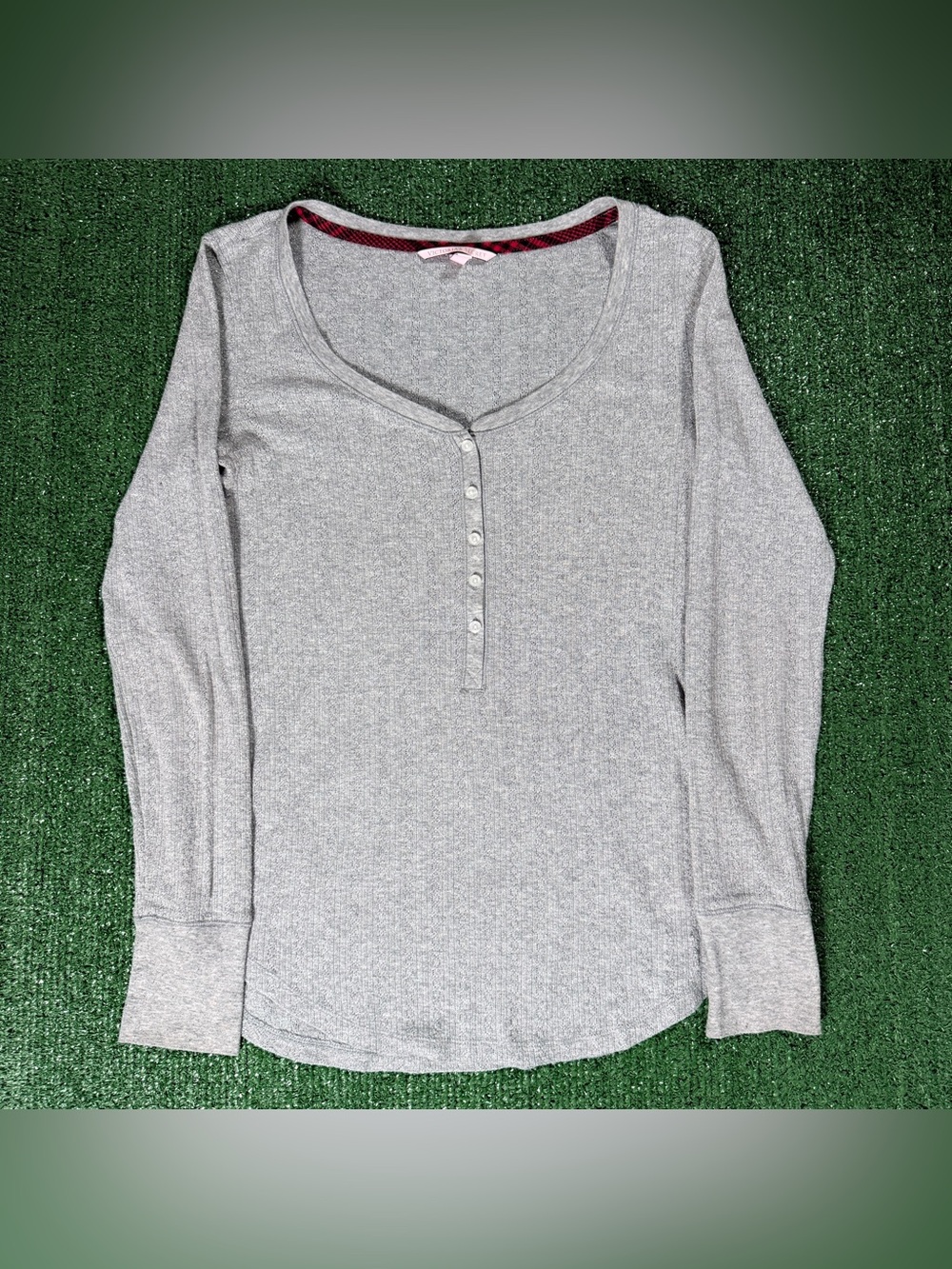 Womens Victorias Secret Long Sleeve Thermal Henley Size Small Gray Scoop Neck